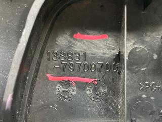 Консоль магнитофона TOYOTA VITZ NCP131 1NZ-FE 138831-79700700 5 ракурс