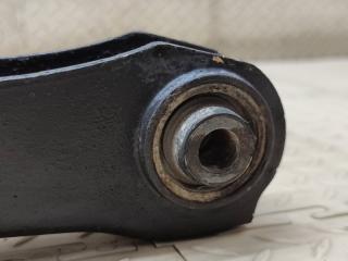 Рычаг правый задний MITSUBISHI DION CR9W 4G63 GDI 4 ракурс