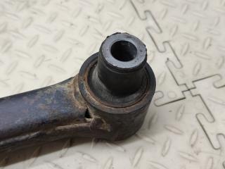 Рычаг правый задний NISSAN SERENA PC24 SR20DE 2 ракурс