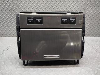 Подстаканник передний LEXUS GS450H GWL10 2GR-FXE 55620-30310 1 ракурс Подстаканник передний LEXUS GS450H GWL10 2GR-FXE 55620-30310 1 ракурс