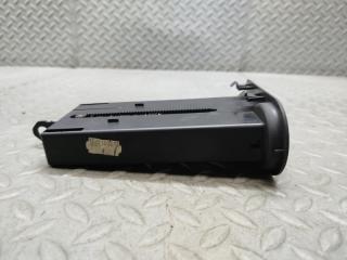 Подстаканник LAND ROVER RANGE ROVER L322 448PN 3 ракурс Подстаканник LAND ROVER RANGE ROVER L322 448PN 3 ракурс