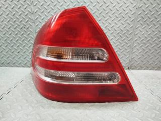 Стоп-сигнал левый задний MERCEDES-BENZ C-CLASS W203 M111E20 EVO (111.951) 2038200164 1 ракурс