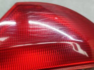Стоп-сигнал правый задний MERCEDES-BENZ C-CLASS W203 M111E20 EVO (111.951) 2038200264 2 ракурс