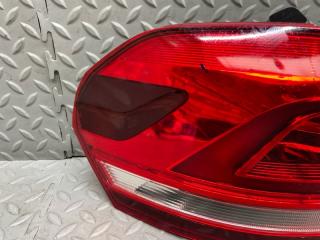 Стоп-сигнал левый задний VOLKSWAGEN TOURAN 5T1 CZD A055364 2 ракурс