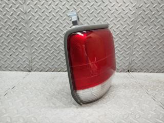 Стоп-сигнал левый задний TOYOTA REGIUS RCH42 1RZE 26-64 2 ракурс