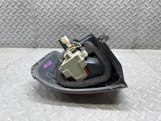 Стоп-сигнал правый задний TOYOTA REGIUS RCH42 1RZE 26-64 4 ракурс