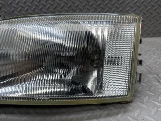 Фара левая передняя TOYOTA REGIUS RCH42 1RZE 26-70 3 ракурс