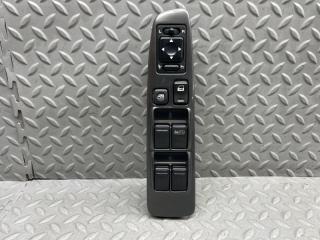 Блок упр. стеклоподьемниками правый передний NISSAN STAGEA WGC34 809600V000 1 ракурс Блок упр. стеклоподьемниками правый передний NISSAN STAGEA WGC34 809600V000 1 ракурс