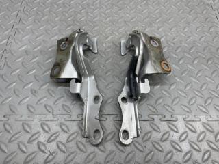 Петля капота TOYOTA NOAH AZR65 1AZ-FSE 2 ракурс
