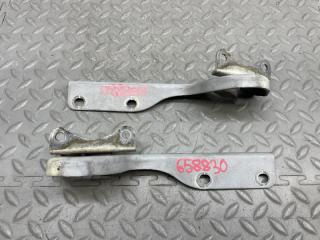 Петля капота SUZUKI JIMNY JB23W K6A 3 ракурс