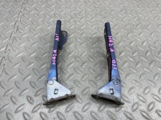 Петля капота MITSUBISHI MINICA H42A 3G83 2 ракурс