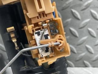Топливный насос SUBARU PLEO RV1 101961-6440 2 ракурс