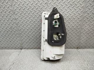 Стоп-сигнал левый задний NISSAN ELGRAND ME51 D005 5 ракурс Стоп-сигнал левый задний NISSAN ELGRAND ME51 D005 5 ракурс