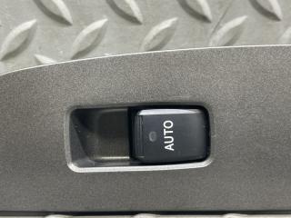 Блок упр. стеклоподьемниками правый задний LEXUS IS250 GSE20 4GR-FSE 84030-53030 2 ракурс