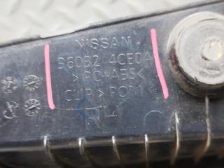 Накладка на стоп правая задняя NISSAN X-TRAIL NT32 MR20DD 960324CE0A 5 ракурс