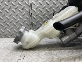 Главный тормозной цилиндр SUZUKI ALTO HA35S R06A 131010-23040 2 ракурс