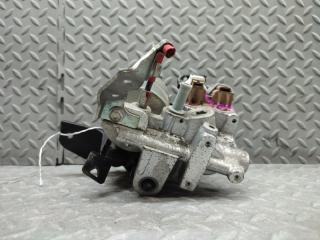 Блок abs TOYOTA AQUA NHP10 1NZ-FXE 47070-52010 3 ракурс