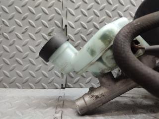 Главный тормозной цилиндр DAIHATSU MOVE L175S KF 0204023988 2 ракурс