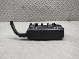 Блок предохранителей MAZDA MPV LW3W L3 2 ракурс Блок предохранителей MAZDA MPV LW3W L3 2 ракурс