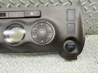 Климат-контроль TOYOTA PASSO KGC30 1KR-FE 75D323 3 ракурс