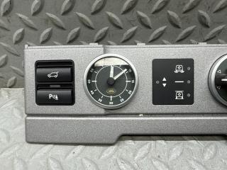 Часы LAND ROVER RANGE ROVER L322 448PN YUL500710PUY 2 ракурс