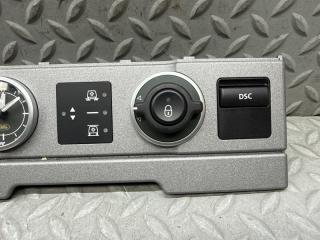 Часы LAND ROVER RANGE ROVER L322 448PN YUL500710PUY 3 ракурс