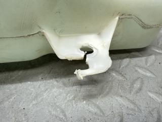 Бачок стеклоомывателя NISSAN ELGRAND MNE51 VQ25DE 0227744 4 ракурс