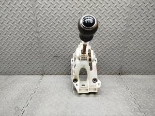 Селектор мкпп TOYOTA VITZ NCP131 1NZ-FE 2 ракурс
