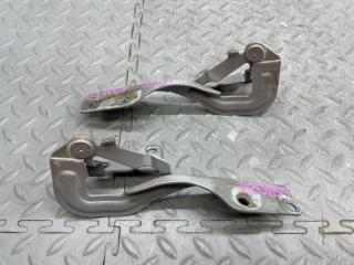 Петля капота TOYOTA PIXIS SPACE L575A KF 3 ракурс