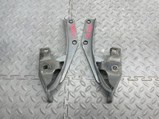 Петля капота NISSAN CIMA GF50 VK45 2 ракурс Петля капота NISSAN CIMA GF50 VK45 2 ракурс