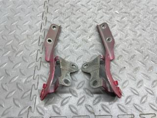 Петля капота DAIHATSU ESSE L235S 2 ракурс Петля капота DAIHATSU ESSE L235S 2 ракурс