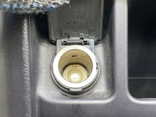 Консоль между сидений HONDA CR-V RE3 K24A VTEC 77290-SWA-A010 4 ракурс Консоль между сидений HONDA CR-V RE3 K24A VTEC 77290-SWA-A010 4 ракурс