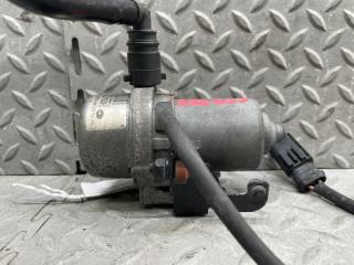 Вакуумный насос тормозной системы MERCEDES-BENZ C-CLASS W203 M111E20 EVO (111.951) A0004351301 2 ракурс