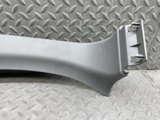 Накладка на багажник правая PORSCHE CAYENNE 9PA, 957 M55.01 7L5868448D 3 ракурс