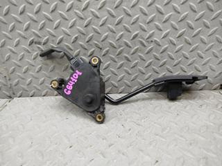 Педаль подачи топлива NISSAN CARAVAN CSGE25 18002VZ01A 5 ракурс
