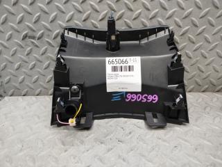 Пластик салона NISSAN X-TRAIL T32 MR20DD 681044 CC0A 3 ракурс