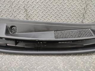 Планка под дворники TOYOTA AQUA MXPK11 M15A-FXE 55781-52560 3 ракурс