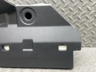 Пластик салона передний NISSAN LEAF ZE1 EM57 681045SK0A 3 ракурс