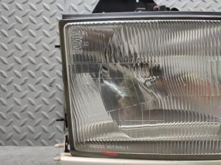 Фара правая передняя ISUZU BIGHORN UBS73GW 4JX1T 1587 2 ракурс
