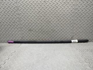 Накладка на дверь правая задняя HONDA FIT GK3 L13B VTEC 1 ракурс