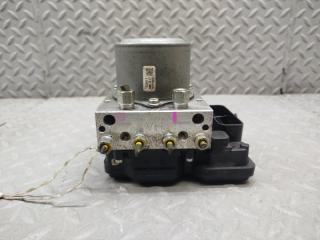 Блок abs NISSAN LEAF ZE1 EM57 476605SK0A 1 ракурс