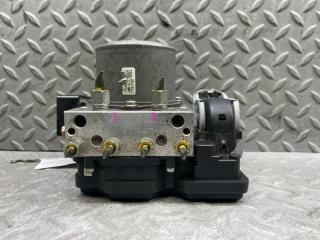 Блок abs NISSAN LEAF ZE1 EM57 476605SK0A 3 ракурс