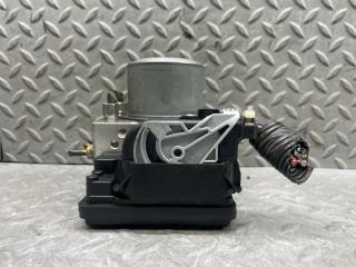 Блок abs NISSAN LEAF ZE1 EM57 476605SK0A 4 ракурс