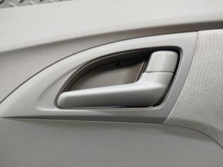 Обшивка дверей правая задняя HONDA INSIGHT ZE2 5 ракурс