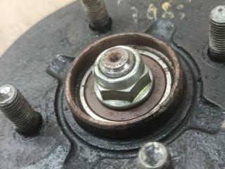 Ступица левая задняя MITSUBISHI MINICA H42A 3G83 2 ракурс