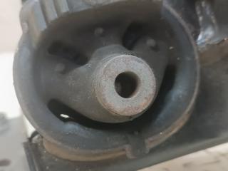 Подушка двигателя левая передняя TOYOTA AQUA NHP10 1NZ-FXE 4 ракурс