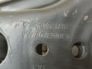 Рычаг левый задний VOLKSWAGEN TOURAN 5T1 CZD 5QA5C5371B 3 ракурс