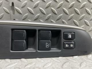 Блок упр. стеклоподьемниками правый передний NISSAN NOTE E12 HR12DDR 80960 3VA1A 3 ракурс
