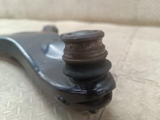 Рычаг правый передний SUBARU LEVORG VM4 FB16ESZH9A 4 ракурс Рычаг правый передний SUBARU LEVORG VM4 FB16ESZH9A 4 ракурс