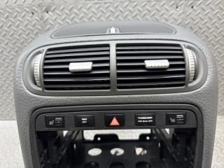 Консоль магнитофона PORSCHE CAYENNE 9PA, 957 M55.01 7L5857093D 2 ракурс